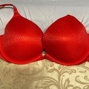 VS very sexy plunge bra